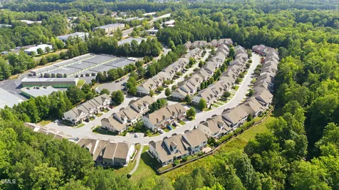 734 Davenbury Way Cary NC 27513