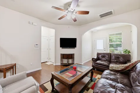 734 Davenbury Way Cary NC 27513