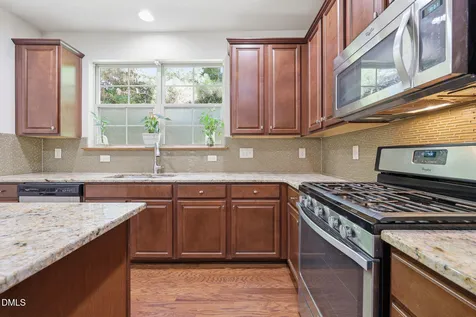 734 Davenbury Way Cary NC 27513