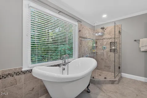 202 Stoneleigh Drive Cary NC 27511
