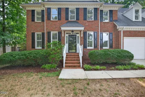 202 Stoneleigh Drive Cary NC 27511