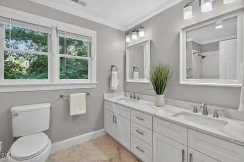202 Stoneleigh Drive Cary NC 27511