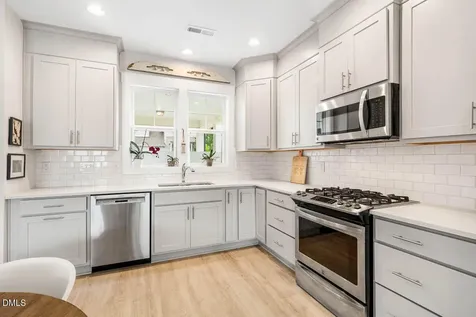 186 Bluffwood Avenue Chapel Hill NC 27516