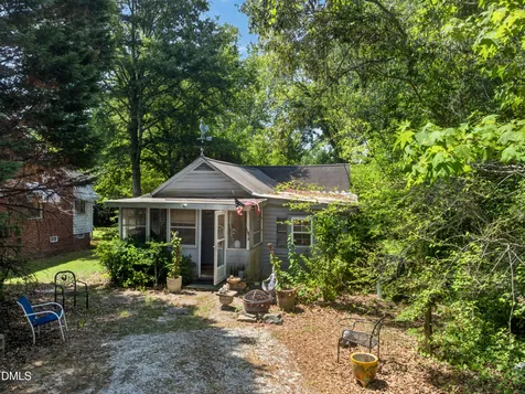 415 Willow Street Cary NC 27511