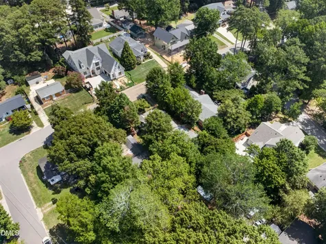 415 Willow Street Cary NC 27511