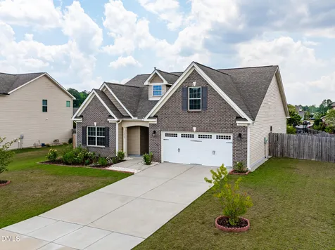 1212 Windrose Drive Fuquay Varina NC 27526