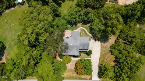 1004 White Meadows Drive Fuquay Varina NC 27526