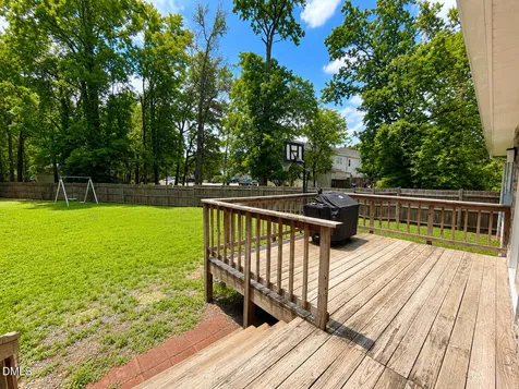 8113 Wynewood Drive Raleigh NC 27616