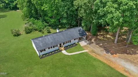 426 Fitch Drive Mebane NC 27302