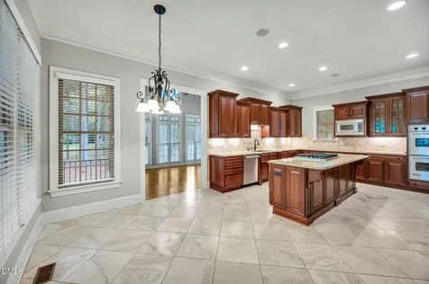 77236 Stedman Chapel Hill NC 27517
