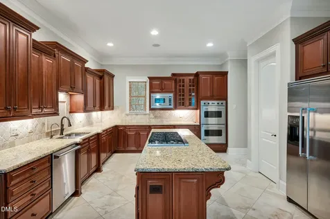 77236 Stedman Chapel Hill NC 27517