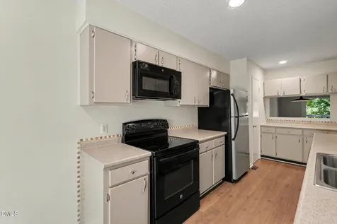 206 Ridge Trail Chapel Hill NC 27516