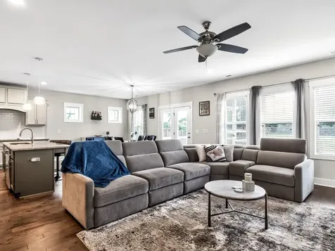 2516 Glade Mill Court Fuquay Varina NC 27526