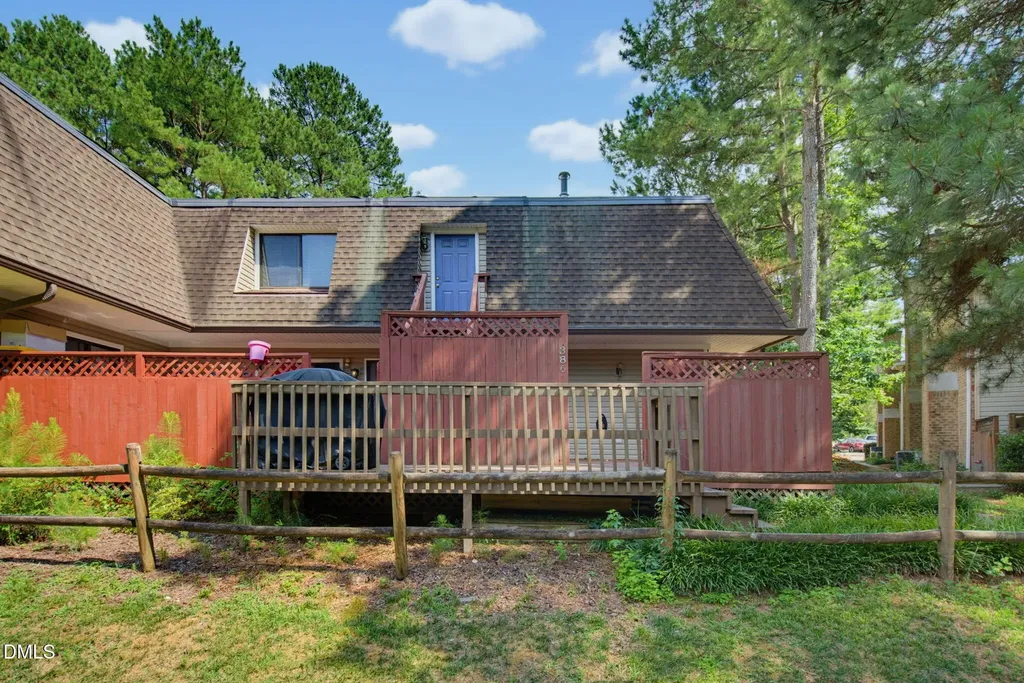 386 Summerwalk Circle Chapel Hill NC 27517