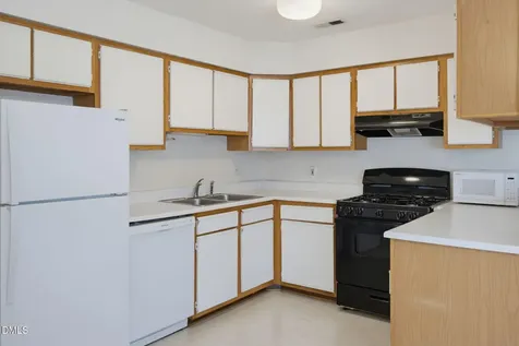 386 Summerwalk Circle Chapel Hill NC 27517