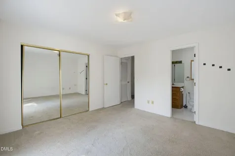386 Summerwalk Circle Chapel Hill NC 27517