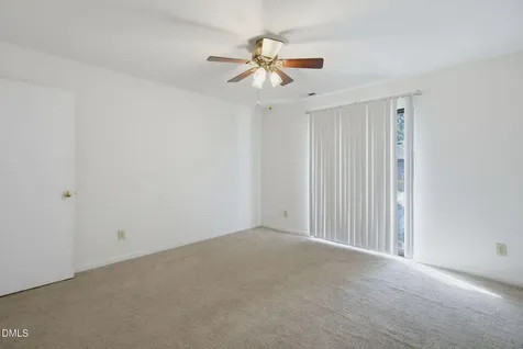386 Summerwalk Circle Chapel Hill NC 27517