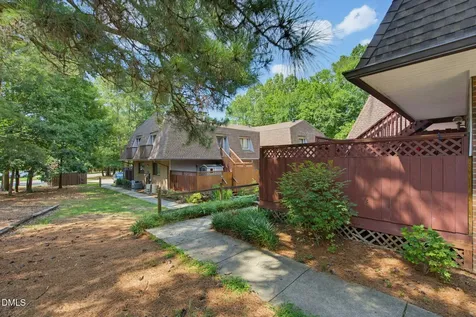 386 Summerwalk Circle Chapel Hill NC 27517
