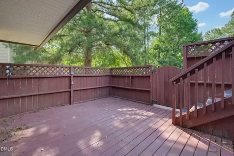386 Summerwalk Circle Chapel Hill NC 27517