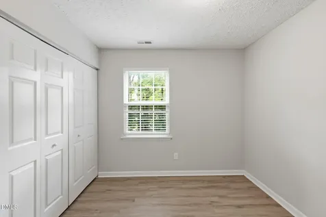 60 Holding-young Road Youngsville NC 27596