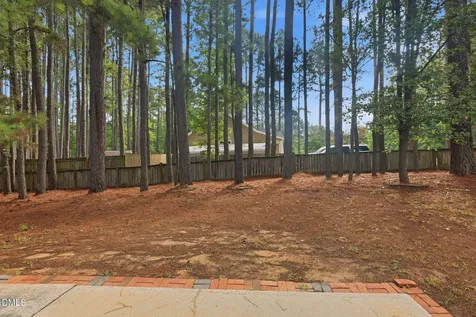 60 Holding-young Road Youngsville NC 27596