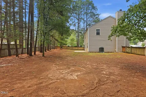 60 Holding-young Road Youngsville NC 27596