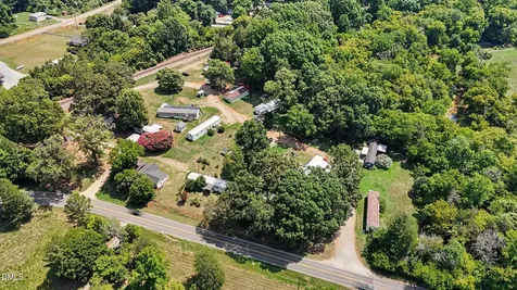 1678 Stone St Extension Mebane NC 27302