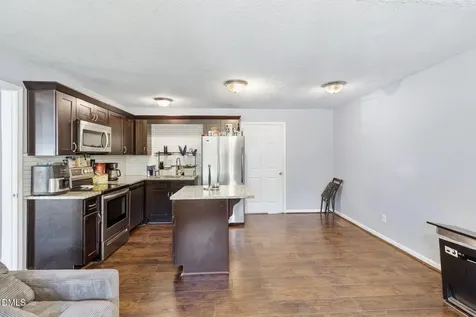 1614 Gardenia Avenue Fayetteville NC 28311