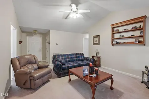 48 Hammerstone Drive Fuquay Varina NC 27526