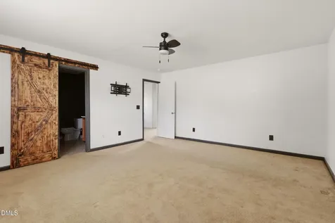 707 Bentley Lane Burlington NC 27217