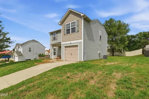 707 Bentley Lane Burlington NC 27217