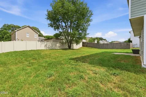 707 Bentley Lane Burlington NC 27217