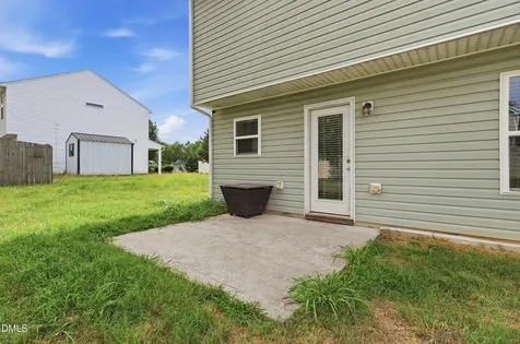 707 Bentley Lane Burlington NC 27217