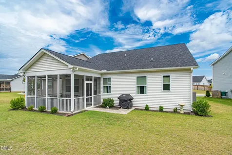 1112 Quindell Drive Holly Springs NC 27540