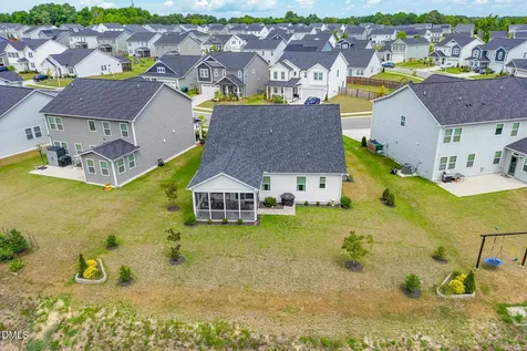 1112 Quindell Drive Holly Springs NC 27540
