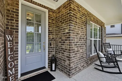 1905 Terri Creek Drive Fuquay Varina NC 27526