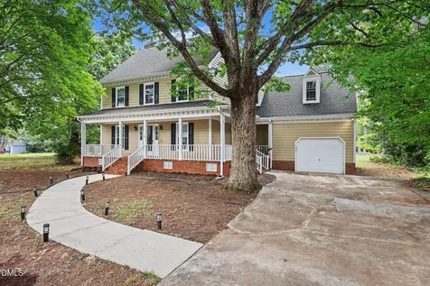 1704 Carrington Drive Raleigh NC 27615