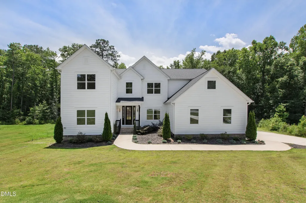 197 Silverside Drive Angier NC 27501