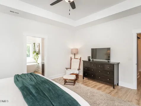 1805 Merritt Trail Burlington NC 27217