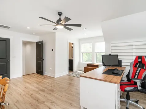 1805 Merritt Trail Burlington NC 27217