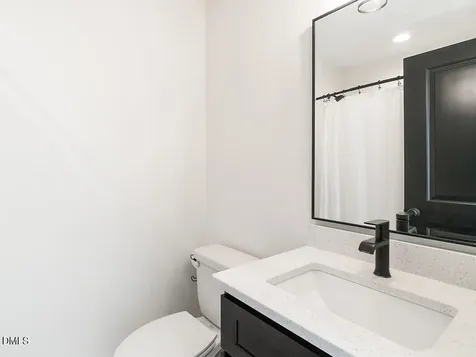 1805 Merritt Trail Burlington NC 27217