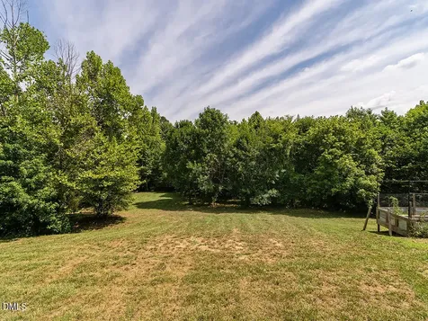 1805 Merritt Trail Burlington NC 27217