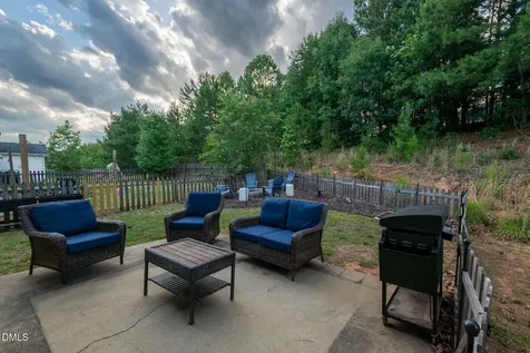 906 Ribbonleaf Lane Fuquay Varina NC 27526