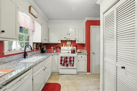 7316 Fox Road Raleigh NC 27616