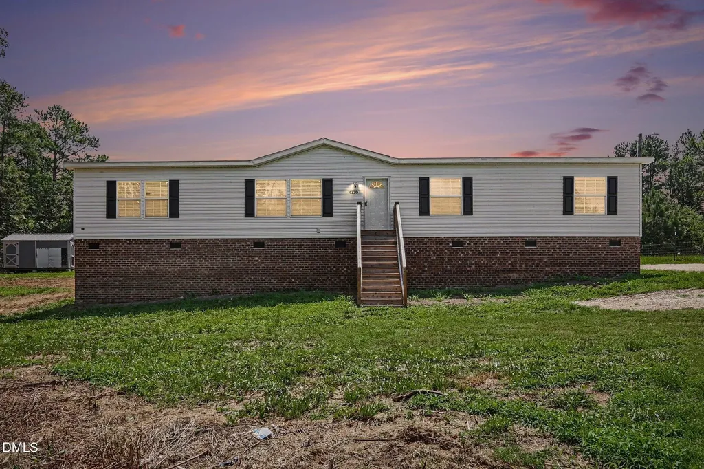 4370 Needham Road Bailey NC 27807