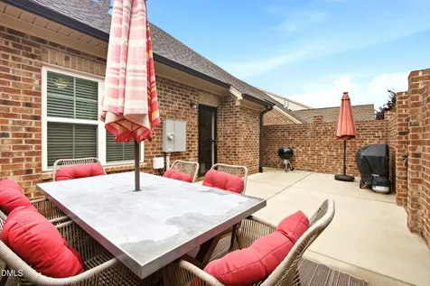 1083 Talisker Way Burlington NC 27215