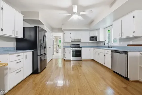 419 Calvary Court Hillsborough NC 27278