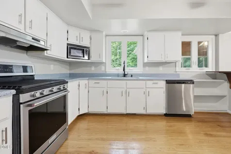 419 Calvary Court Hillsborough NC 27278