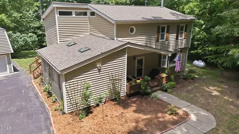 419 Calvary Court Hillsborough NC 27278