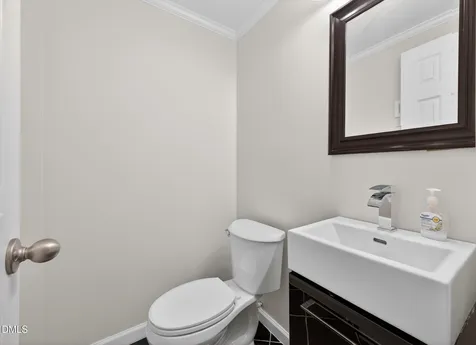 1112 Stonehedge Avenue Durham NC 27707
